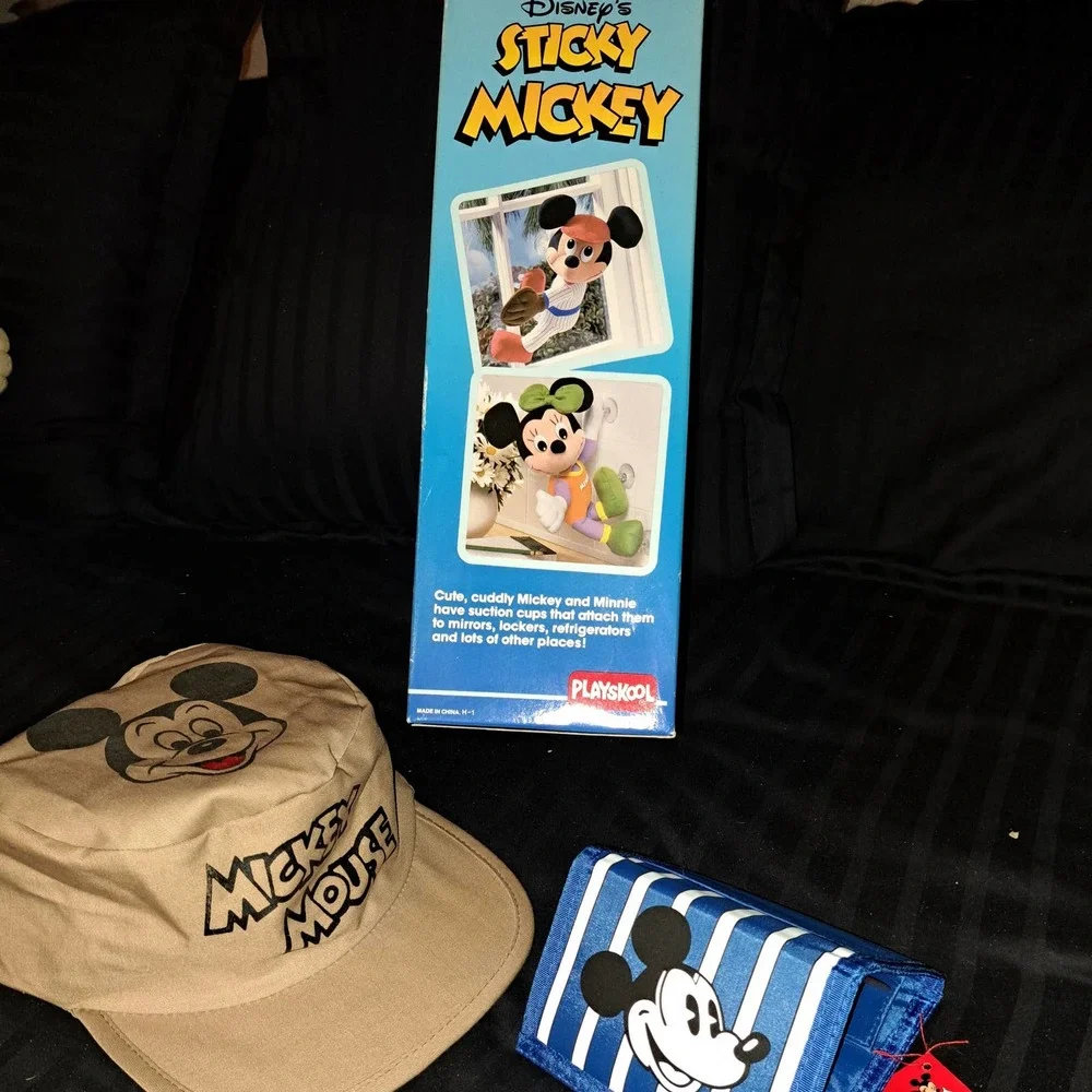 Disney's Sticky Mickey Mouse Baseball 11 in doll with cap and wallet